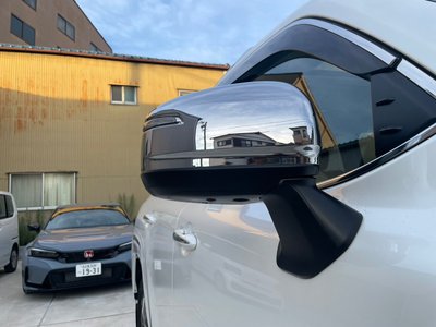 2023 Toyota LAND CRUISER 300 — миниатюра 32