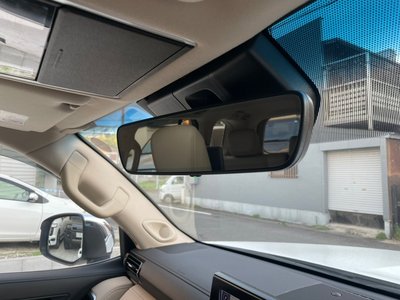 2023 Toyota LAND CRUISER 300 — миниатюра 28