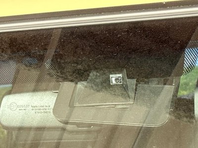 TOYOTA LAND CRUISER 70 - 5