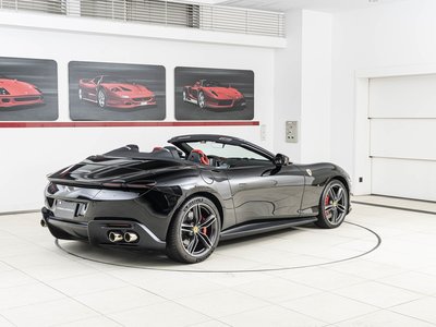 FERRARI ROMA SPIDER - 6