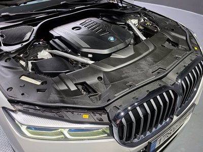 BMW 7 SERIES - 7