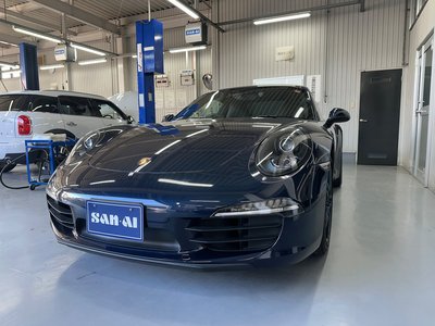 PORSCHE 911 - 8