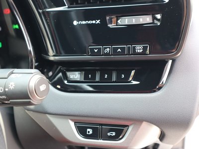 صورة مصغرة 42 لـ 2024 Lexus RX
