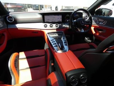 2022 Mercedes-BENZ GT AMG — фото 8