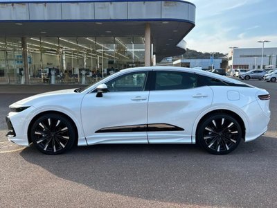 TOYOTA CROWN CROSSOVER - 2