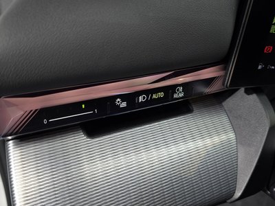 2024 BMW 5 SERIES — миниатюра 32