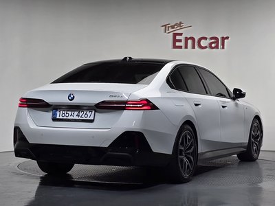 BMW 5 SERIES - 3