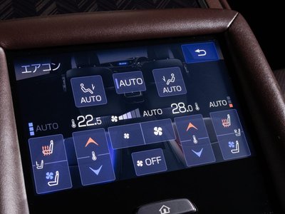 LEXUS LS - 9