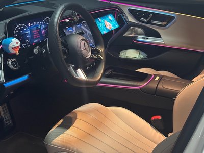 MERCEDES-BENZ E-CLASS - 10