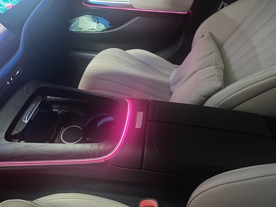 MERCEDES-BENZ E-CLASS - 4