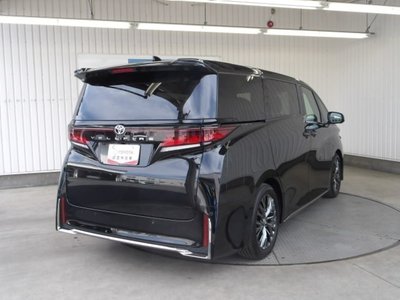 TOYOTA VELLFIRE - 5