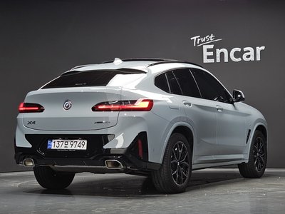 2023 BMW X4 — фото 5