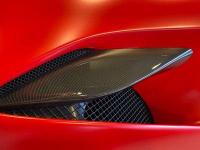 صورة 11 لـ 2022 Ferrari F8 TRIBUTO