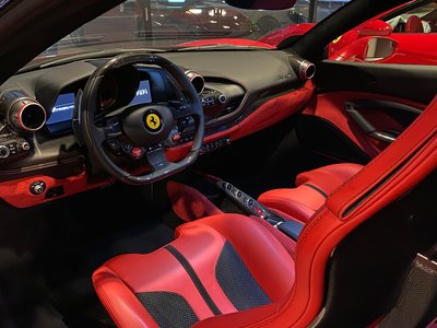 صورة 2 لـ 2022 Ferrari F8 TRIBUTO