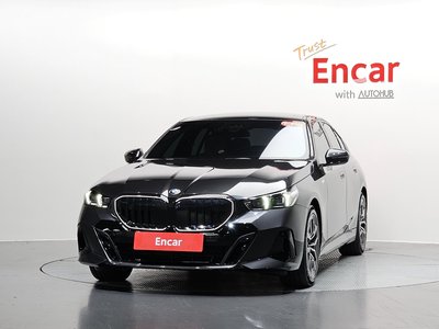 صورة 3 لـ 2025 BMW 5 SERIES