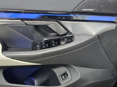 2025 BMW 5 SERIES — миниатюра 28