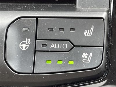 TOYOTA LAND CRUISER 300 - 8