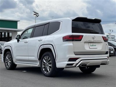 2023 Toyota LAND CRUISER 300 — миниатюра 17