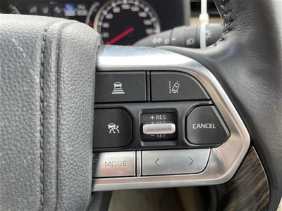 TOYOTA LAND CRUISER 300 - 7