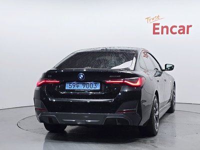 BMW I4 - 4