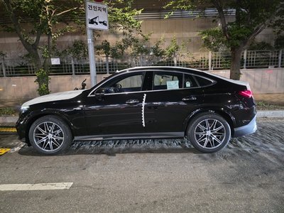 2026 Mercedes-BENZ GLC photo 5