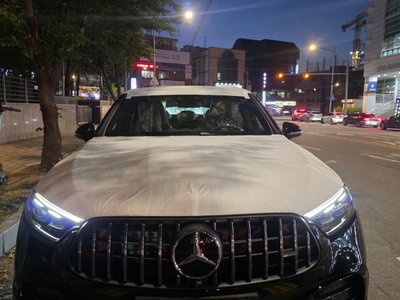 2026 Mercedes-BENZ GLC photo 1
