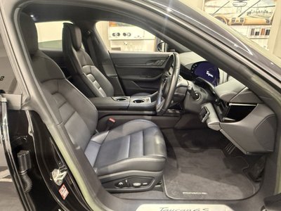 2023 Porsche TAYCAN 照片 8