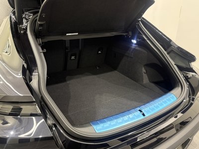 2023 Porsche TAYCAN 缩略图 19