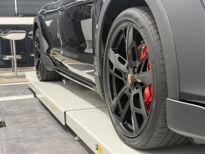 2023 Porsche TAYCAN 照片 7