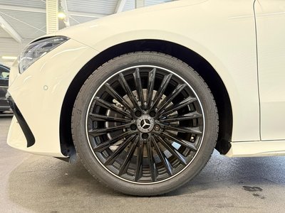 MERCEDES-BENZ CLA - 10