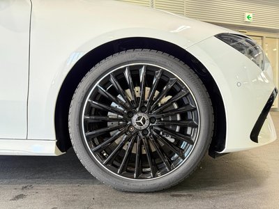 MERCEDES-BENZ CLA - 8