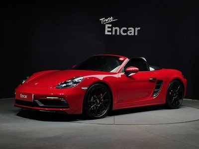 PORSCHE 718 BOXSTER
