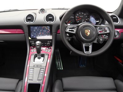 2025 Porsche 718 缩略图 13