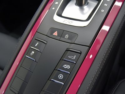 2025 Porsche 718 缩略图 15