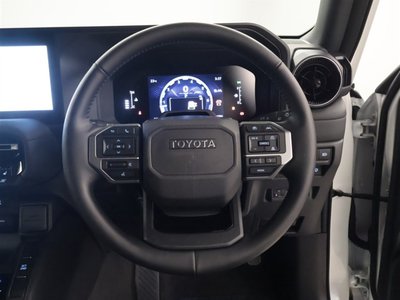 TOYOTA LAND CRUISER 250 - 6