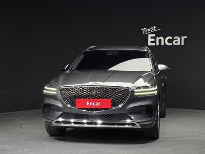 صورة 2 لـ 2021 Genesis GV70