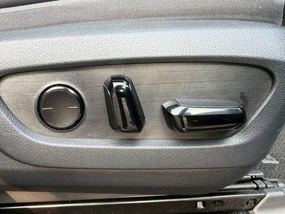 صورة مصغرة 37 لـ 2023 Lexus RX