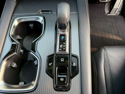 صورة مصغرة 50 لـ 2023 Lexus RX