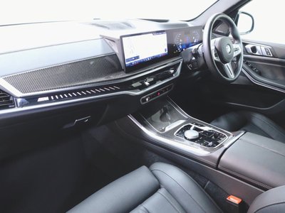 2024 BMW X5 — миниатюра 11