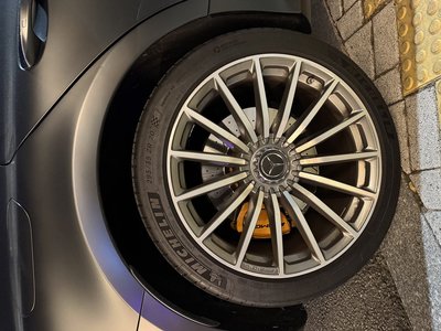 MERCEDES-BENZ GT AMG - 4