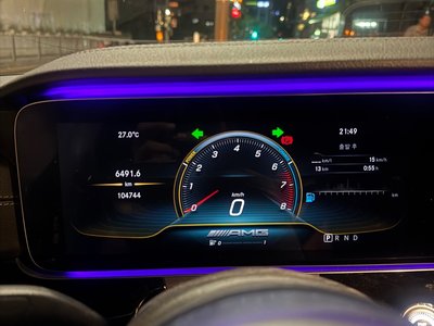 MERCEDES-BENZ GT AMG - 7