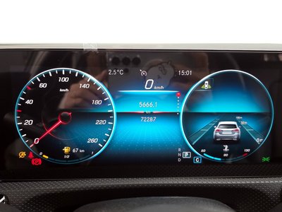 MERCEDES-BENZ A-CLASS - 8