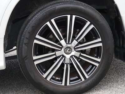 2019 Lexus LX 缩略图 19