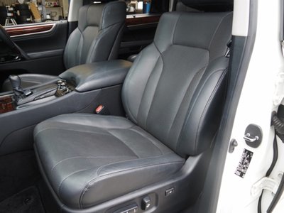 2019 Lexus LX 缩略图 25