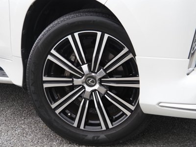 2019 Lexus LX 缩略图 16