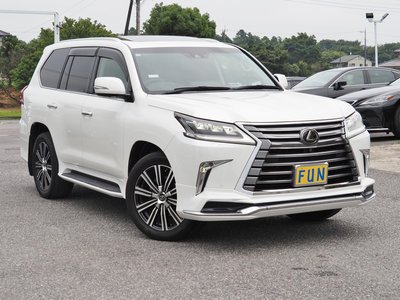 صورة 3 لـ 2019 Lexus LX