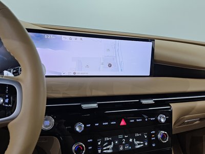 2025 Genesis G80 (RG3) thumbnail 19