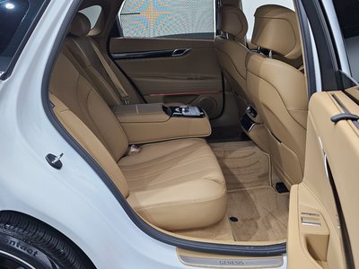 2025 Genesis G80 (RG3) thumbnail 18