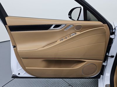 2025 Genesis G80 (RG3) thumbnail 14