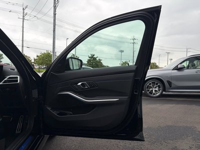 2025 BMW 3 SERIES — миниатюра 24